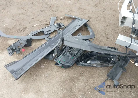 2025 Jeep Compass Sport 4X4 z USA, uszkodzony, nr VIN 3C4NJDANXST550588